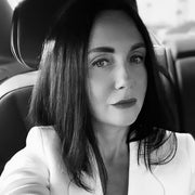 Crystal artist Olga Azaroff create Custom sparkling wall art for commercial spaces and private homes