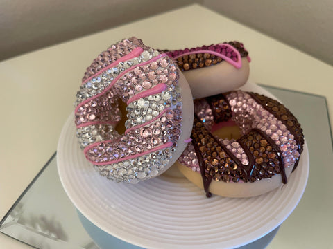 Crystal Fake Donuts Decor, Rhinestones Art, Faux Artificial Bling Donuts, Swarovski Crystals, Bedazzled Desert Food, Bakery Decoration Ideas - Azaroffs